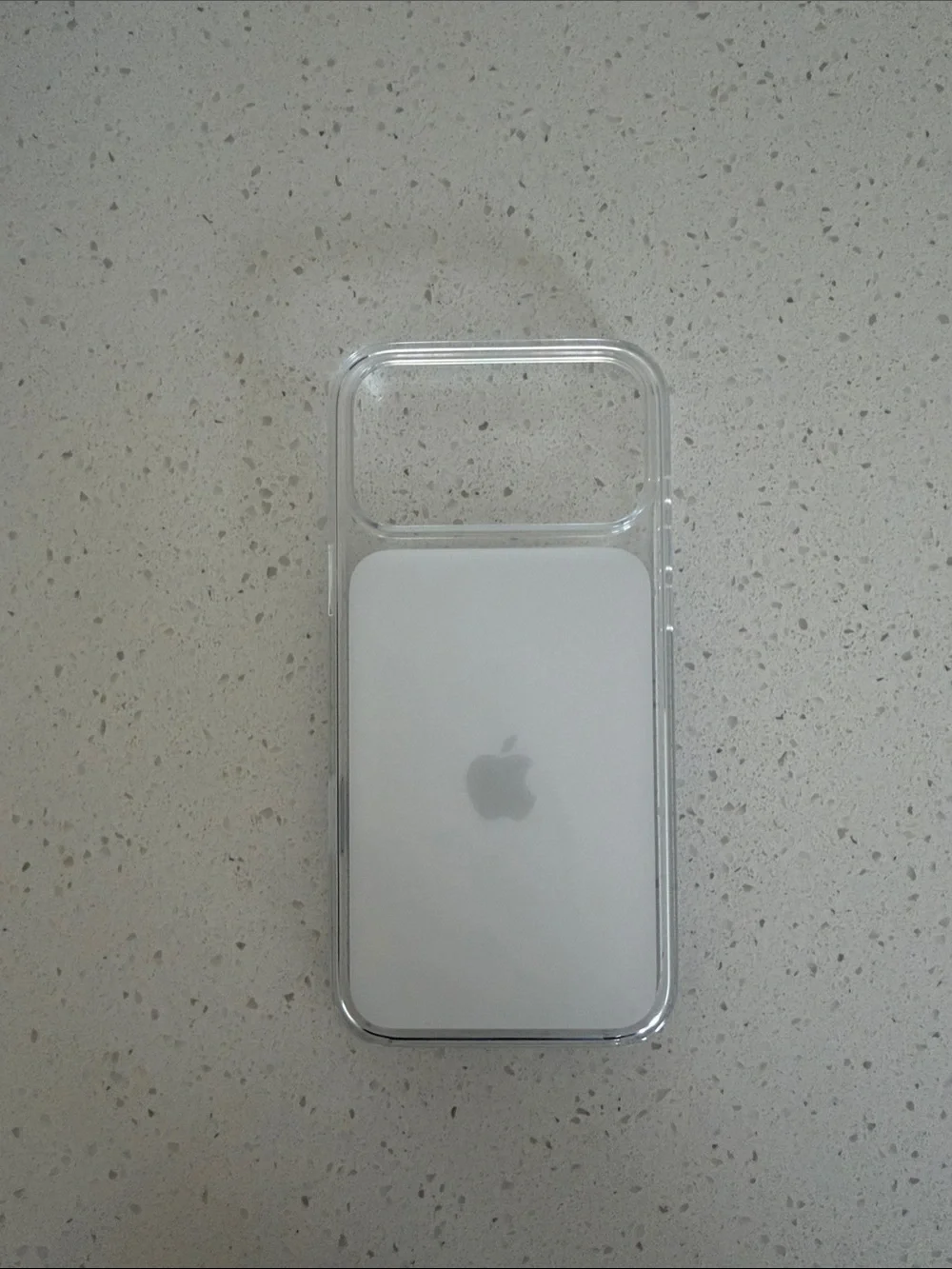 Apple Clear iPhone Case - iPhone 17 Pro Max